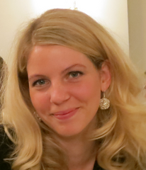 File:206px-516px-Julia Weber.png
